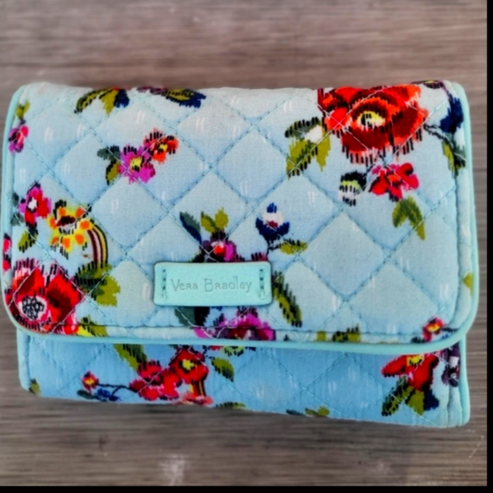 VERA BRADLEY WALLET